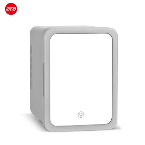 4L 8L迷你冰箱定制批发便携式迷你小型汽车化妆护肤美容冰箱化妆品冰箱